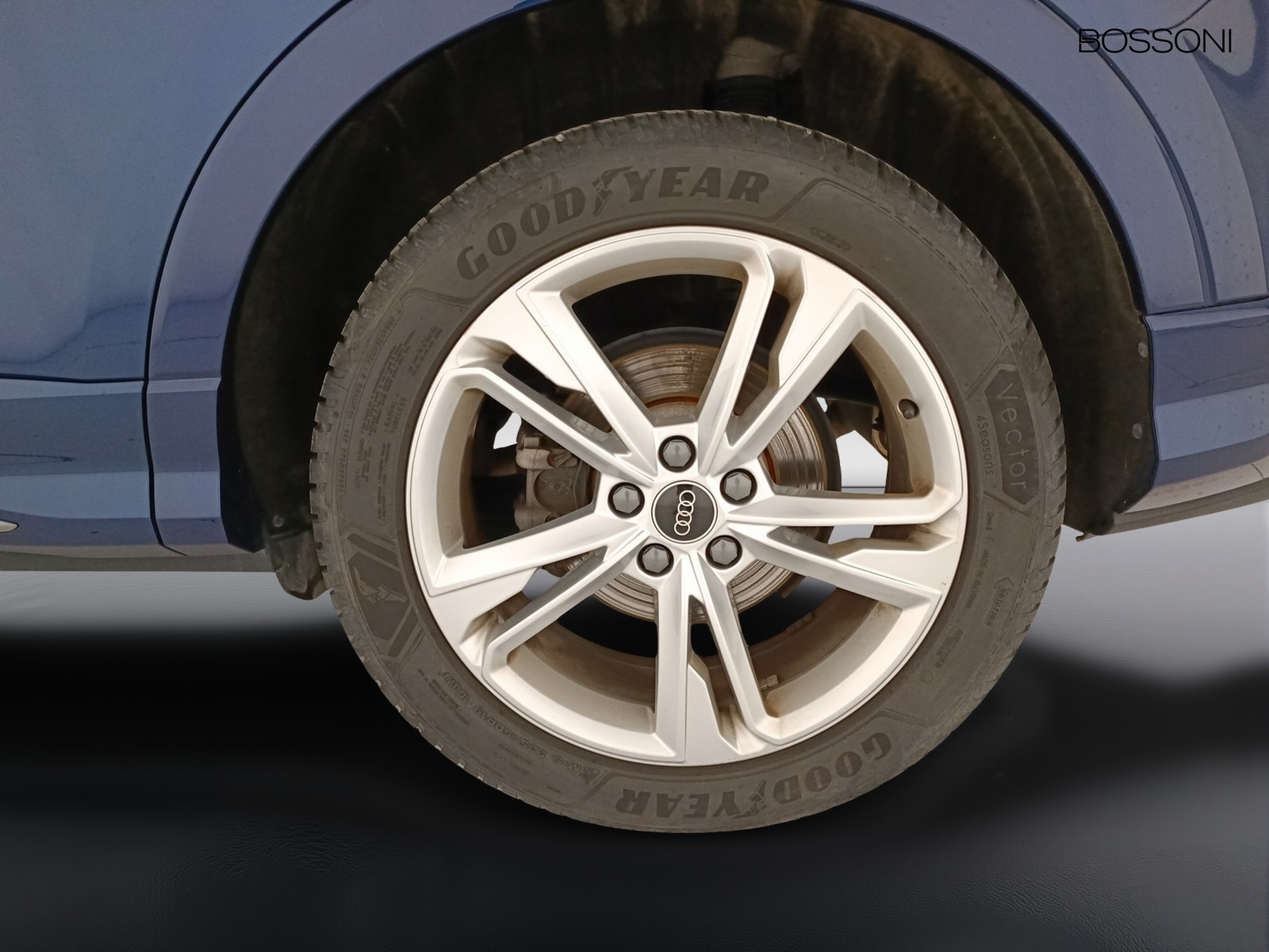 29 - Audi Q3 35 2.0 tdi s line edition s tronic