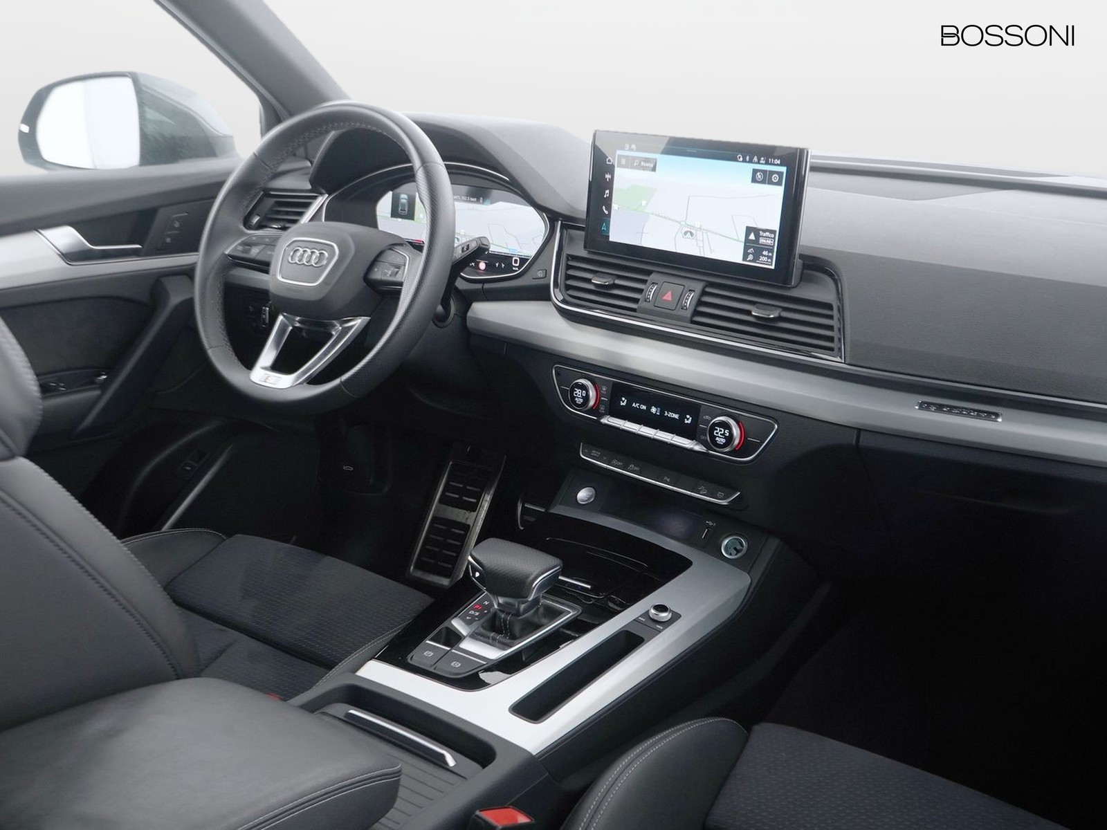 4 - Audi Q5 40 2.0 tdi mhev 12v s line quattro s tronic