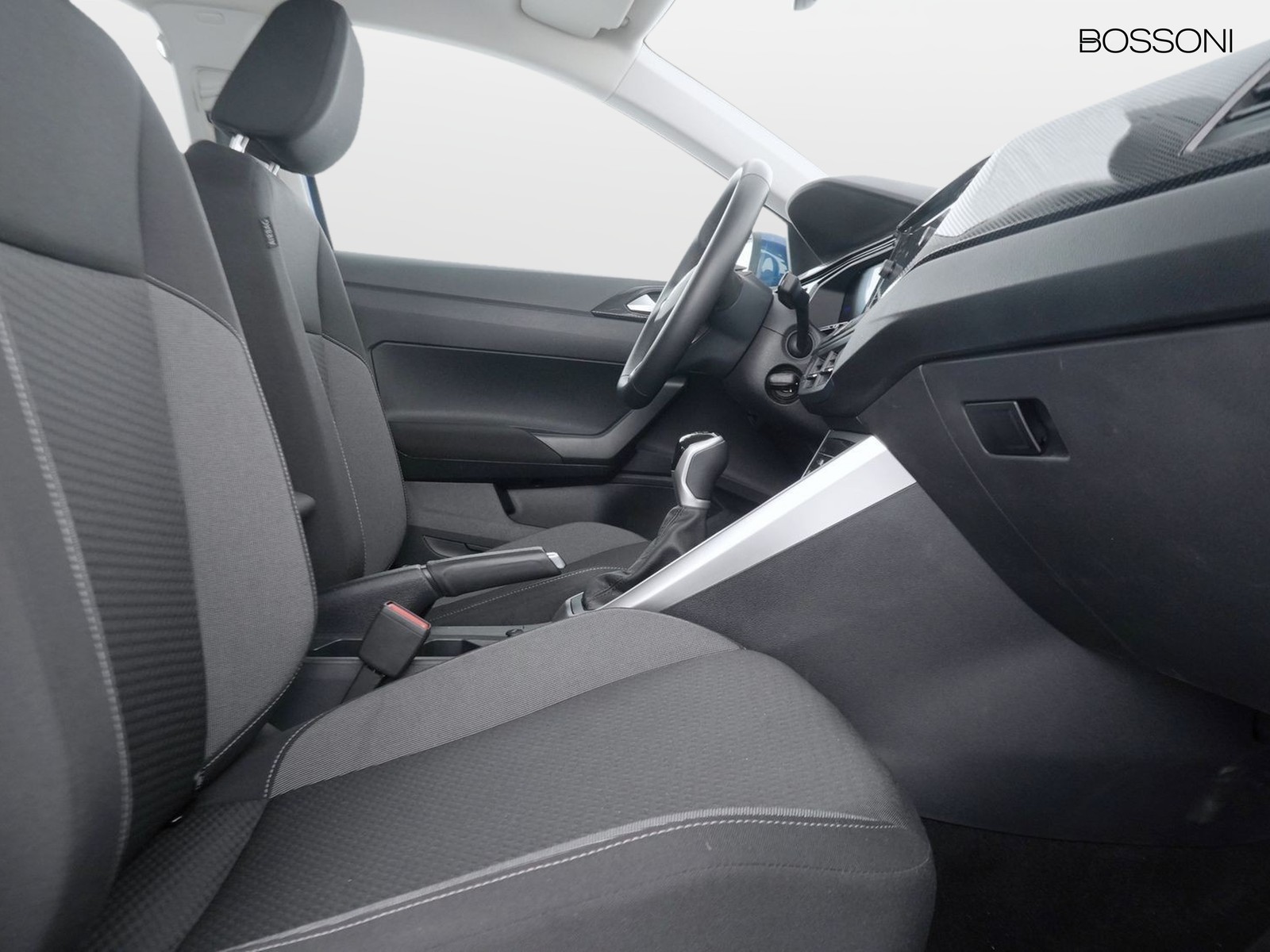 8 - Volkswagen Taigo 1.0 tsi 115cv life