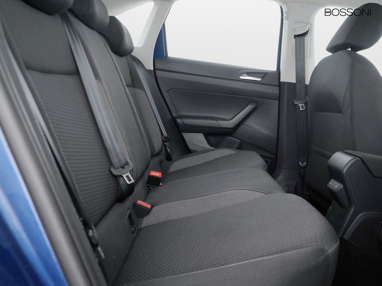 9 - Volkswagen Taigo 1.0 tsi 115cv life