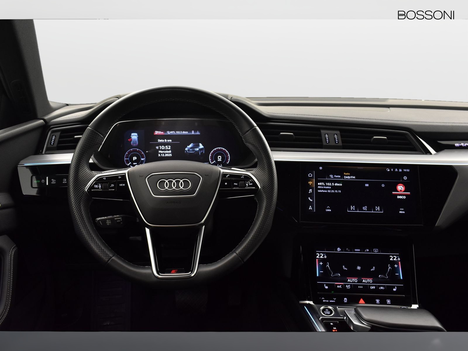 3 - Audi e-tron sportback 50 s line edition quattro cvt