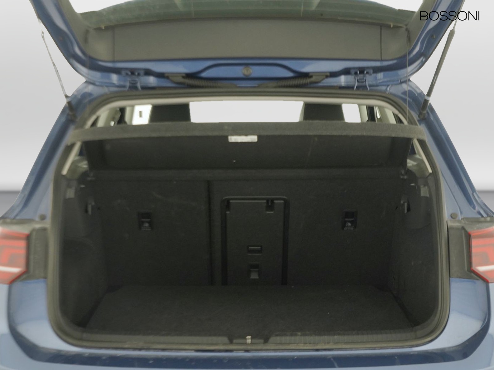 10 - Volkswagen Golf 2.0 tdi scr 150cv style dsg