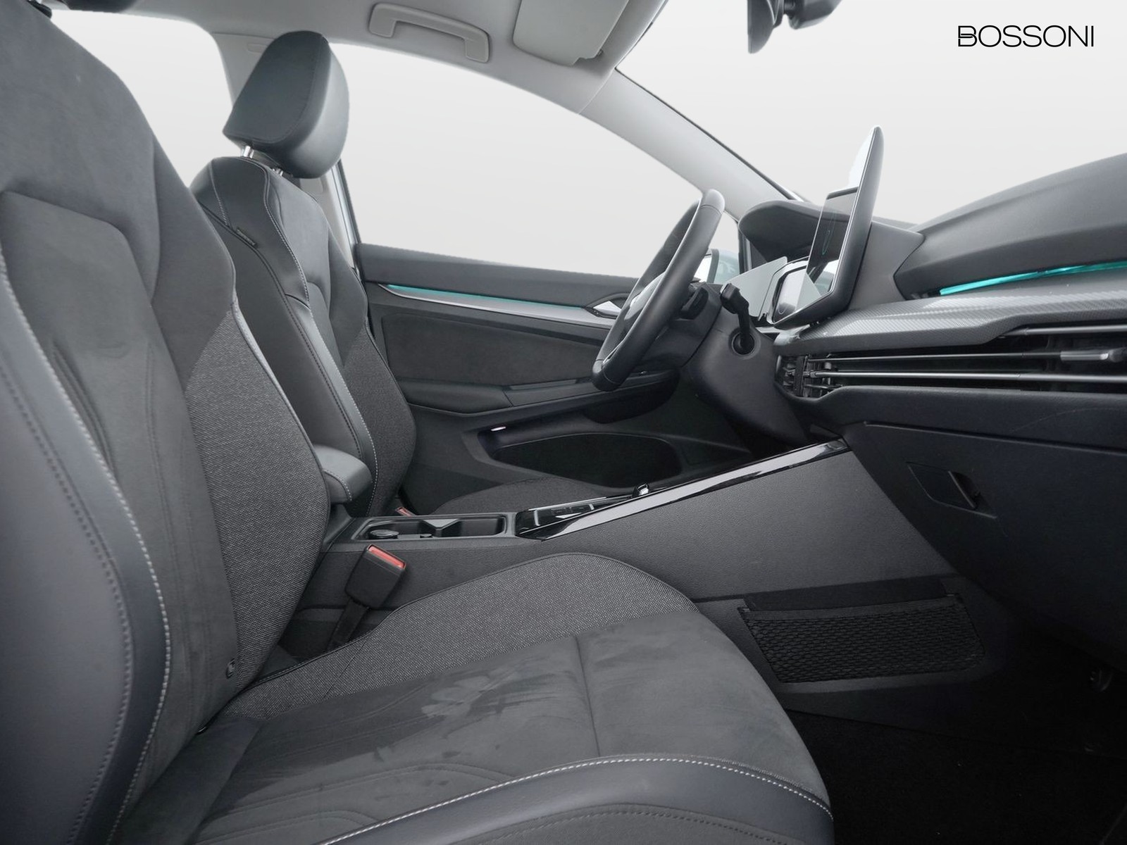 8 - Volkswagen Golf 2.0 tdi scr 150cv style dsg