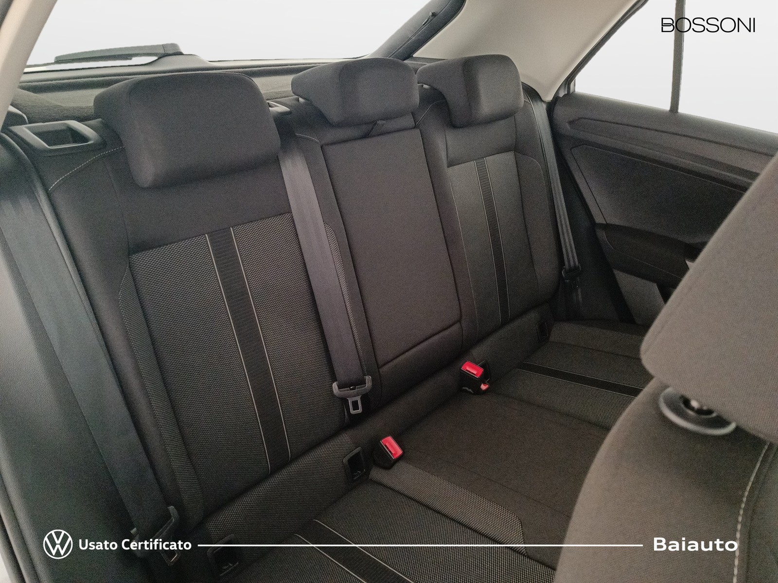 21 - Volkswagen T-Roc 2.0 tdi scr 150cv life dsg