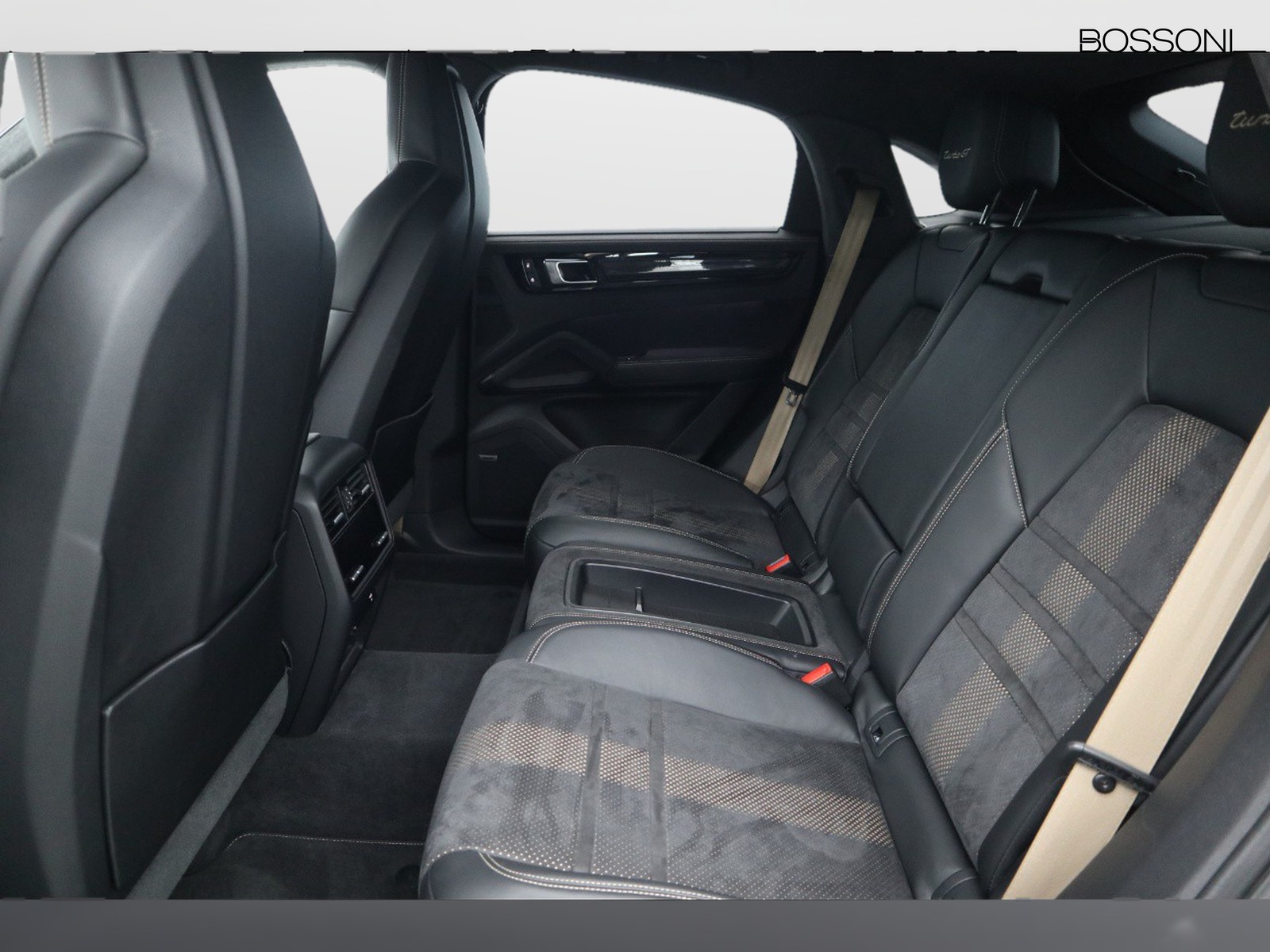 8 - Porsche Cayenne coupe 4.0 v8 turbo turbo gt tiptronic