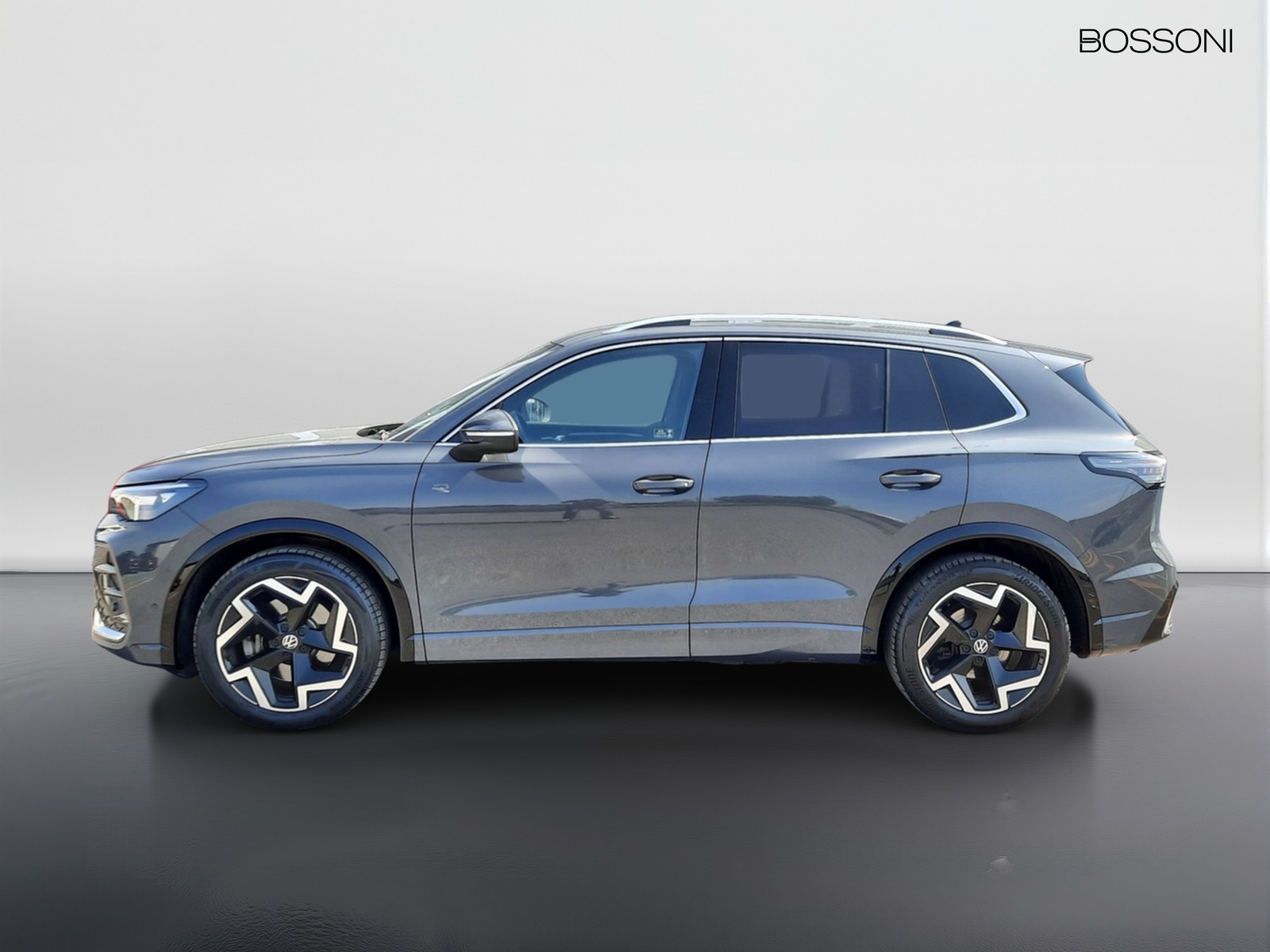 3 - Volkswagen Tiguan 2.0 tdi scr 150cv r-line dsg