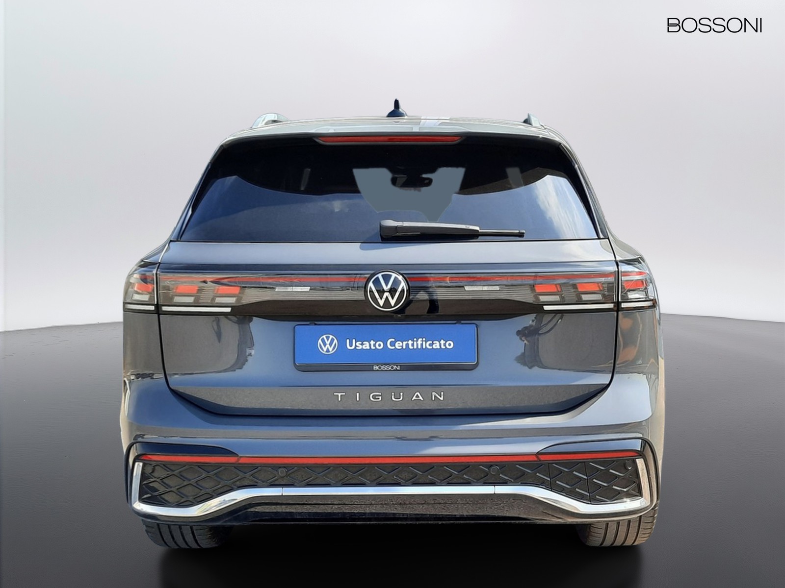5 - Volkswagen Tiguan 2.0 tdi scr 150cv r-line dsg
