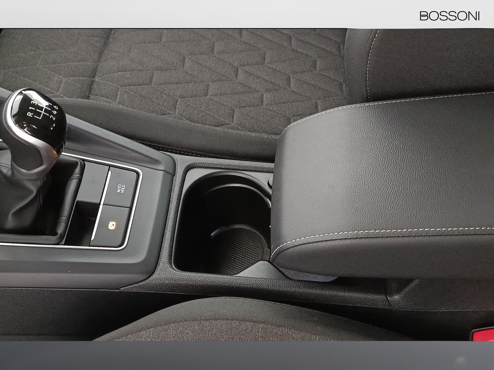 33 - Volkswagen Golf 2.0 tdi scr 115cv life