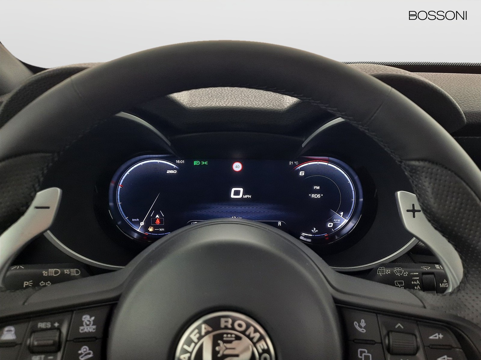 17 - Alfa Romeo Stelvio 2.2 turbo 210cv veloce q4 at8