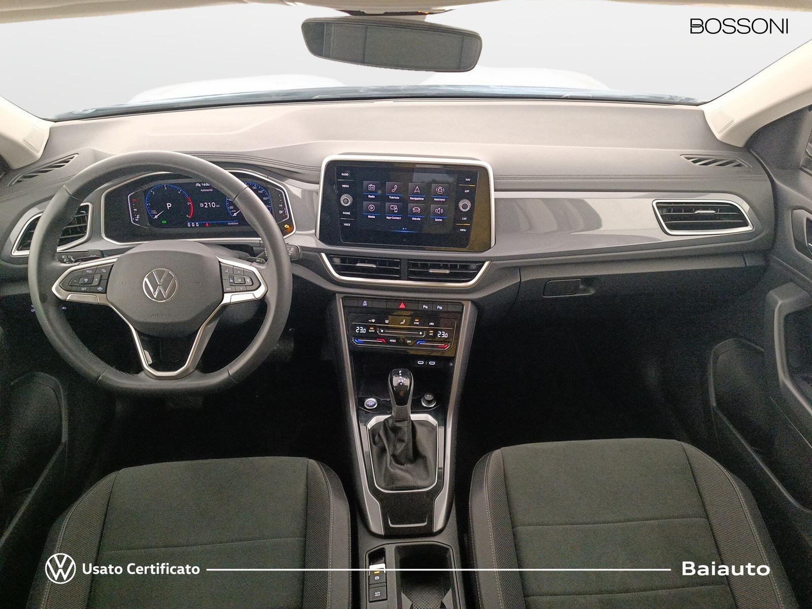 6 - Volkswagen T-Roc 2.0 tdi scr 150cv style dsg