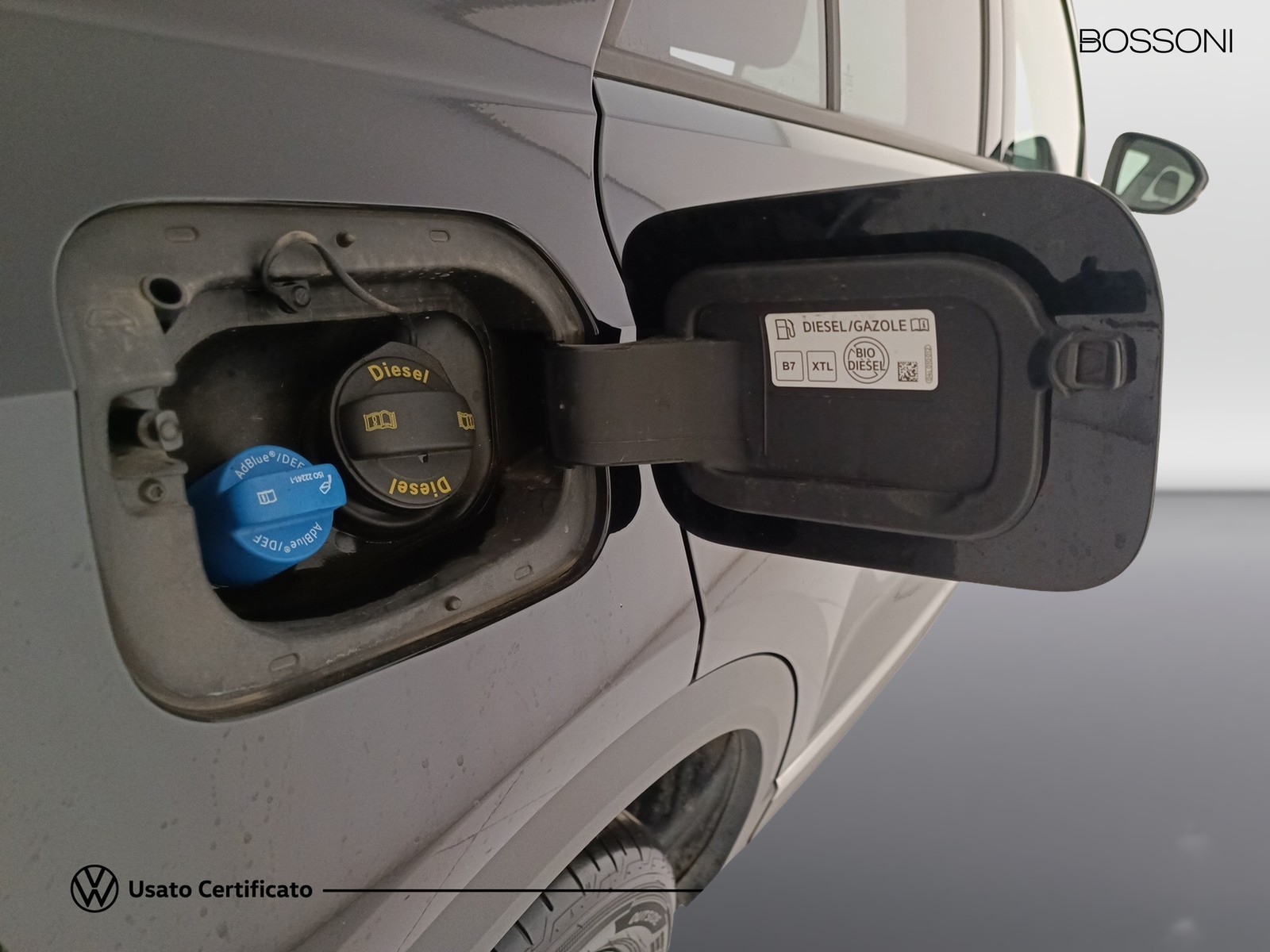32 - Volkswagen T-Roc 2.0 tdi scr 150cv style dsg
