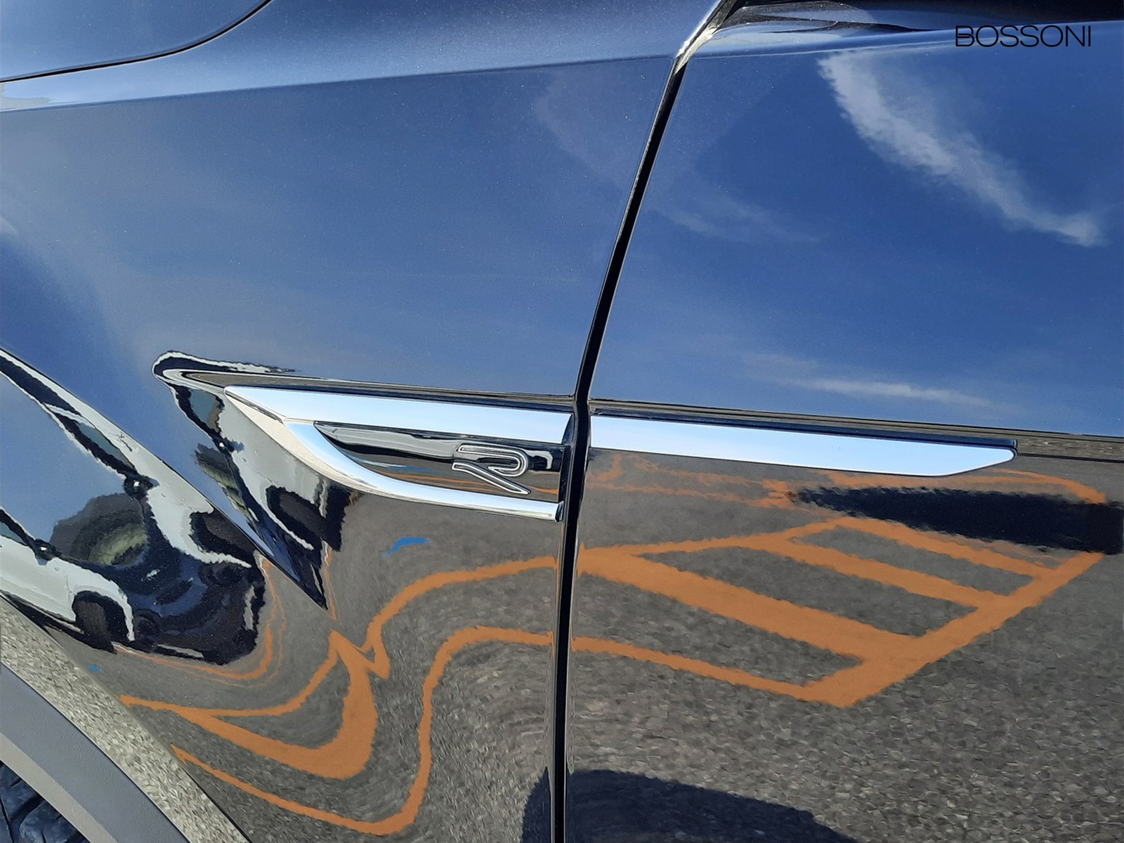 27 - Volkswagen T-Roc 2.0 tdi scr 150cv r line dsg