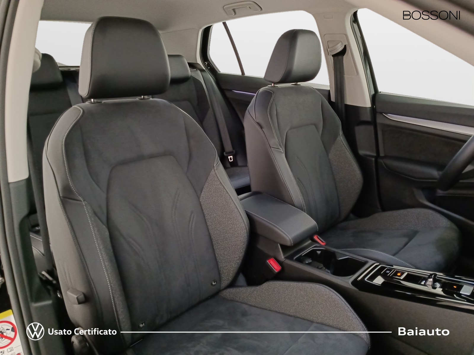 20 - Volkswagen Golf 2.0 tdi scr 150cv style dsg