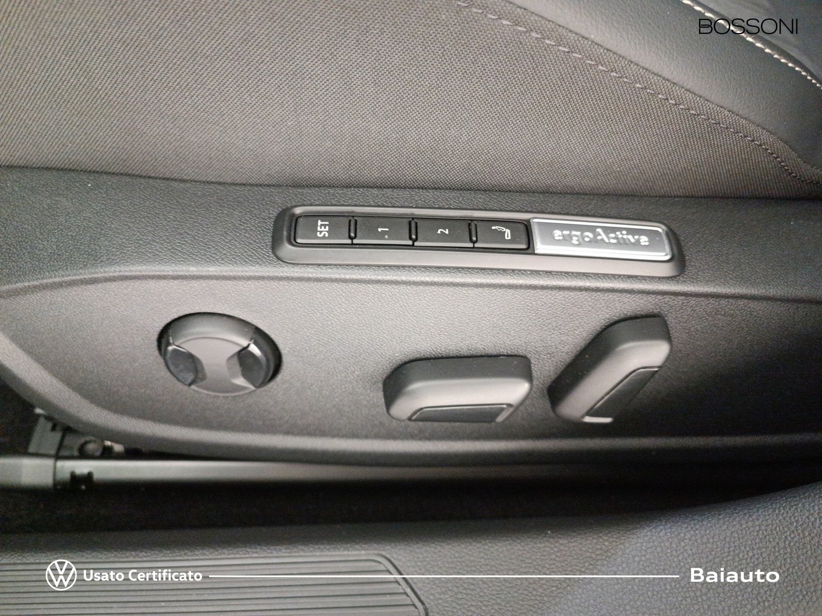 23 - Volkswagen Golf 2.0 tdi scr 150cv style dsg