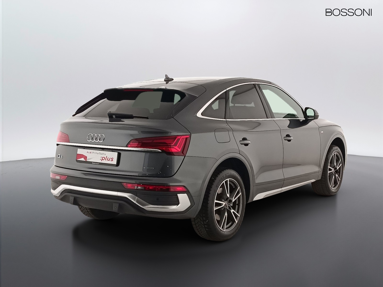 2 - Audi Q5 sportback 40 2.0 tdi mhev 12v s line quattro s tronic