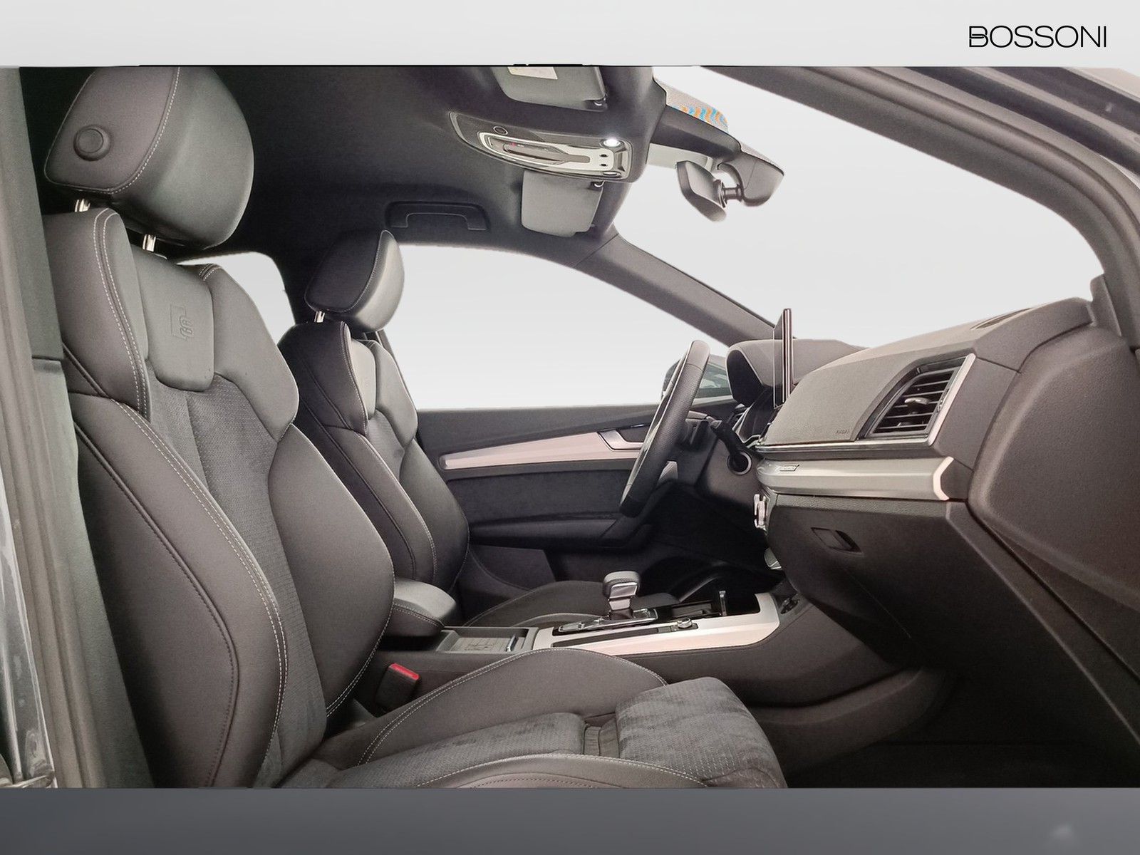 8 - Audi Q5 sportback 40 2.0 tdi mhev 12v s line quattro s tronic