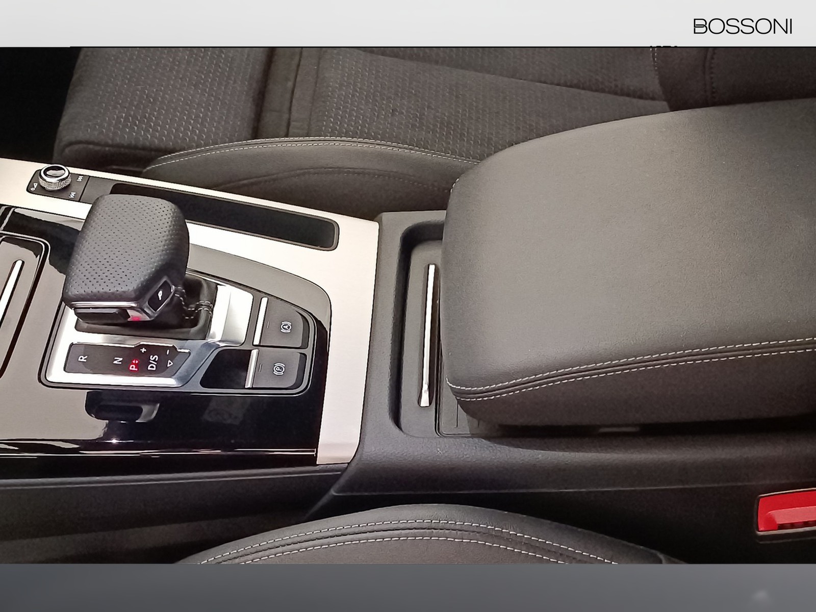 24 - Audi Q5 sportback 40 2.0 tdi mhev 12v s line quattro s tronic