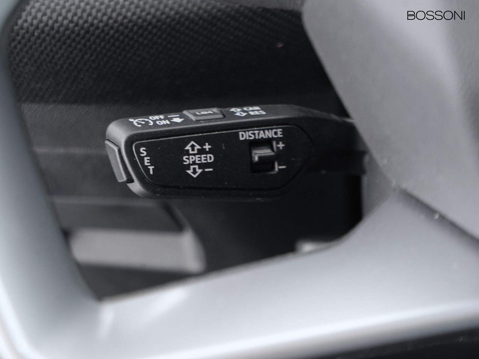 24 - Audi A5 avant 2.0 tdi mhev+ 204cv business advanced