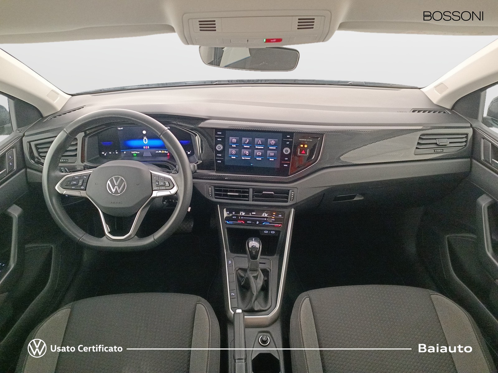 6 - Volkswagen Polo 1.0 tsi 95cv life dsg