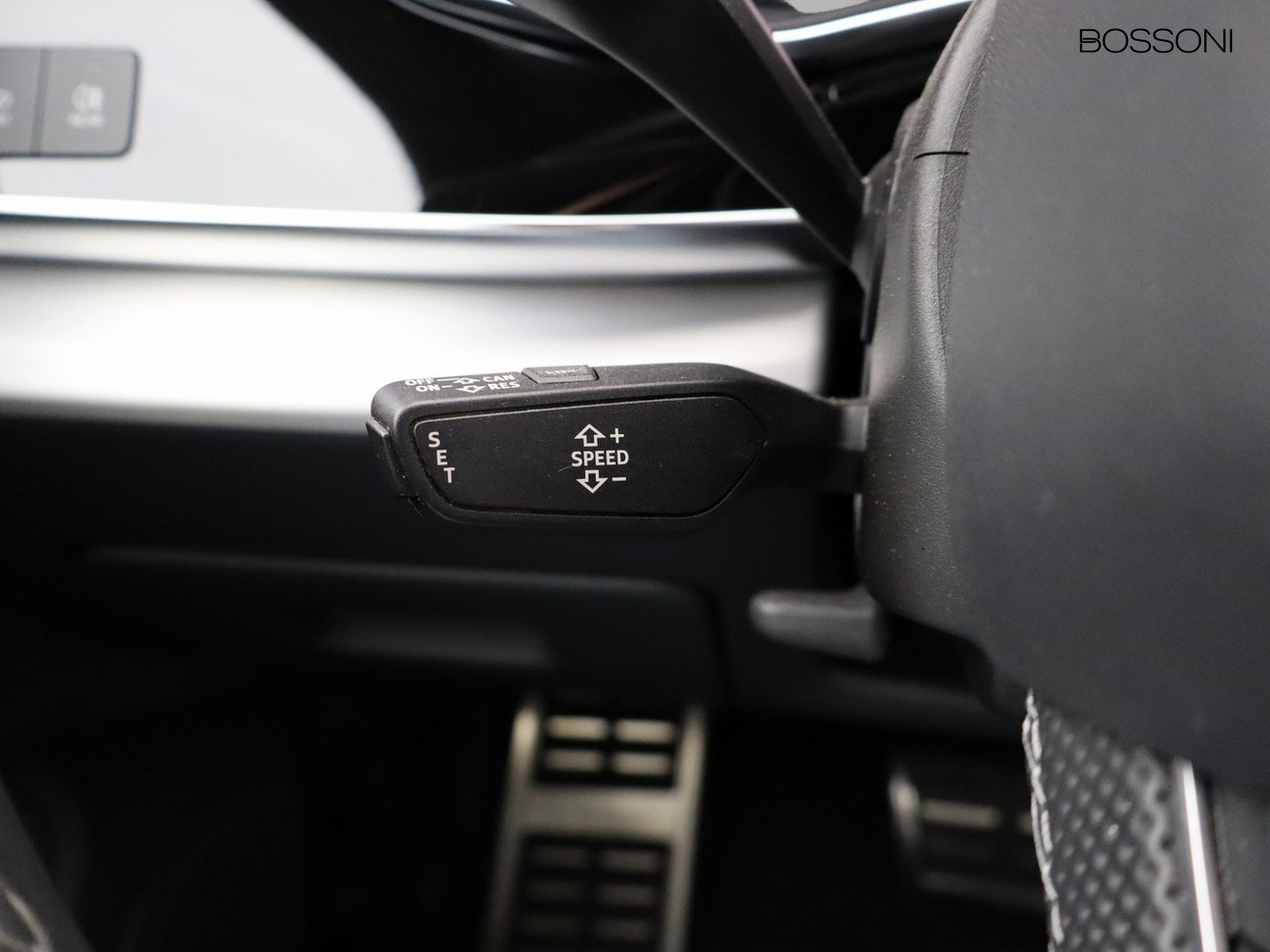 15 - Audi SQ8 s4.0 v8 tfsi quattro tiptronic