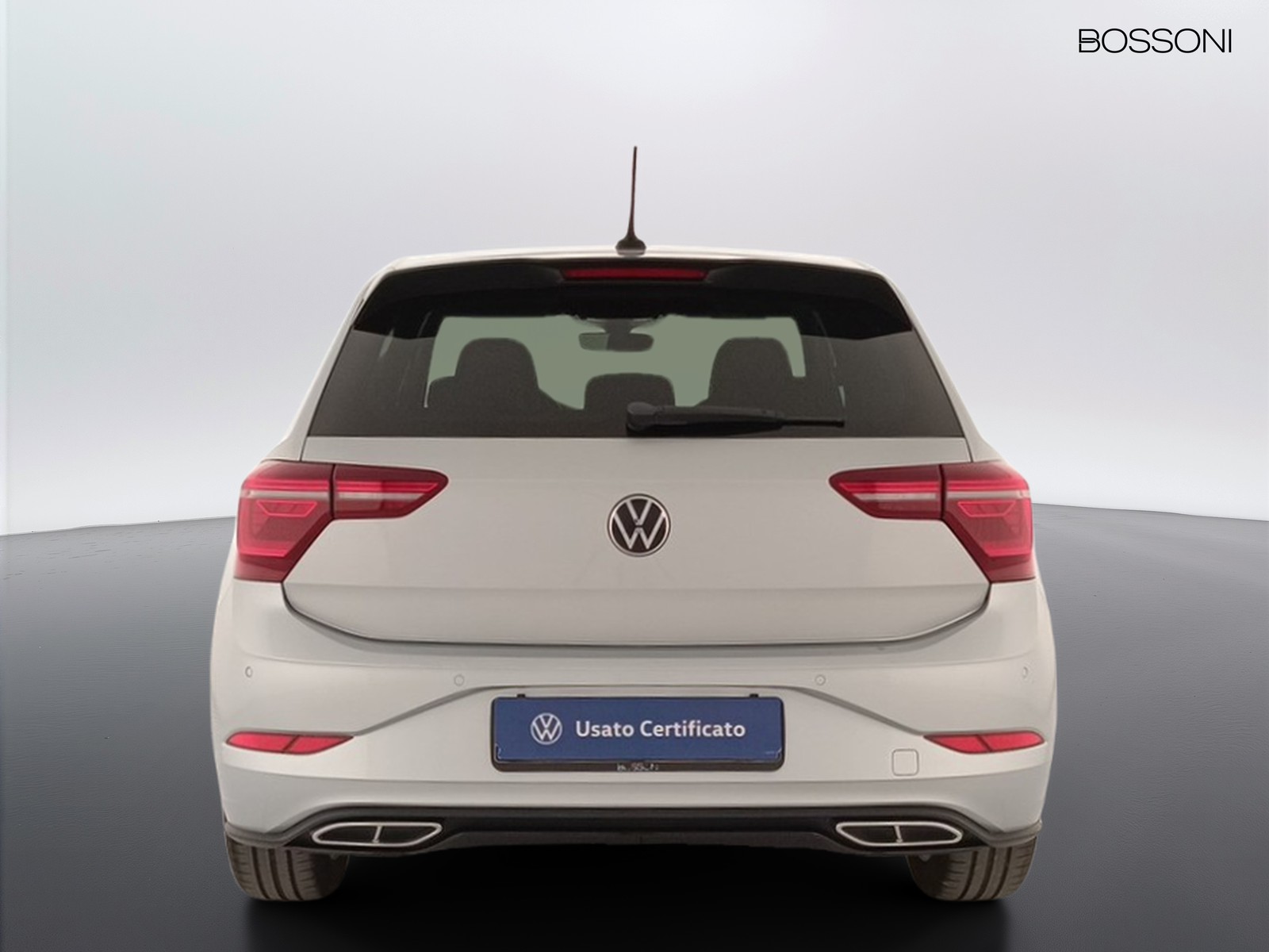 5 - Volkswagen Polo 1.0 tsi 95cv r line