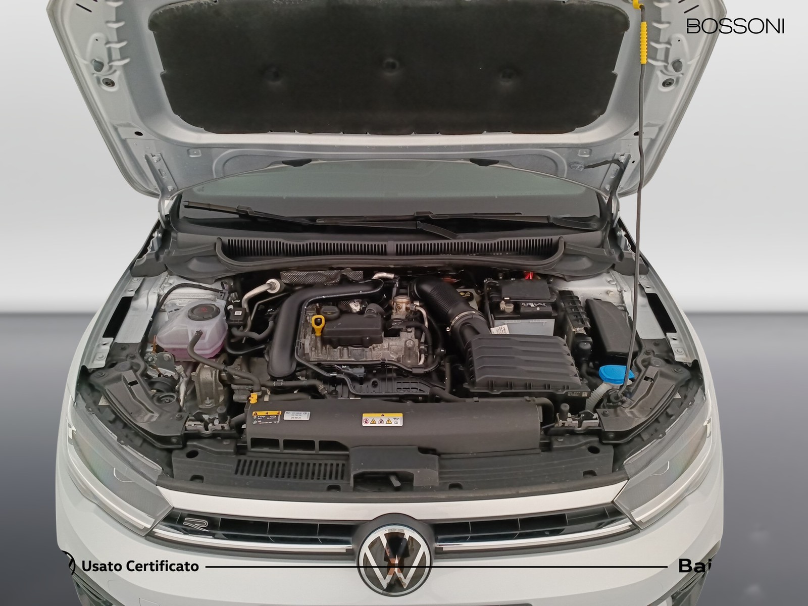 30 - Volkswagen Polo 1.0 tsi 95cv r line