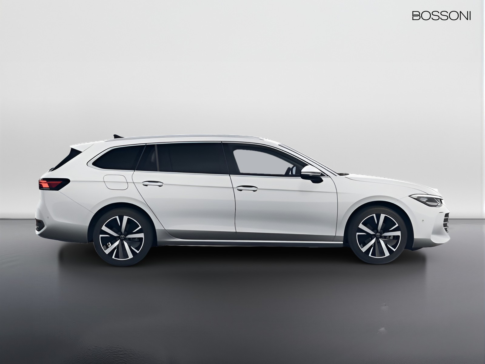 4 - Volkswagen Passat 1.5 etsi act 150cv business dsg