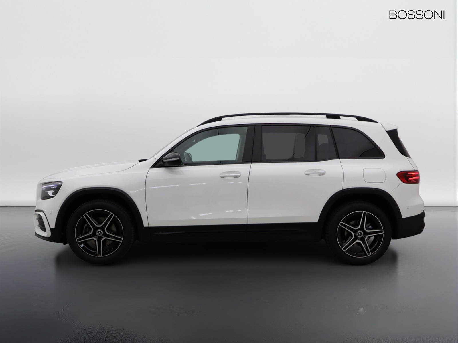 3 - Mercedes GLB 200 d amg line premium 4matic 8g-dct