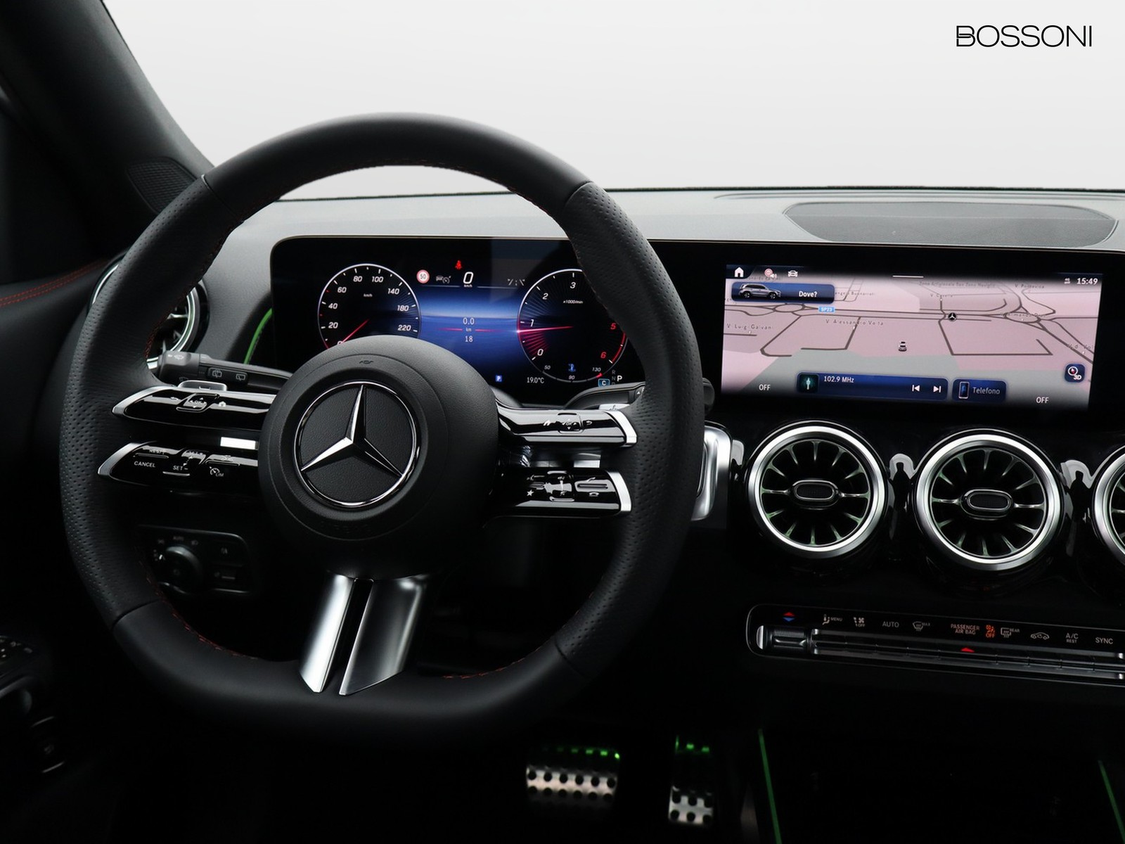 12 - Mercedes GLB 200 d amg line premium 4matic 8g-dct