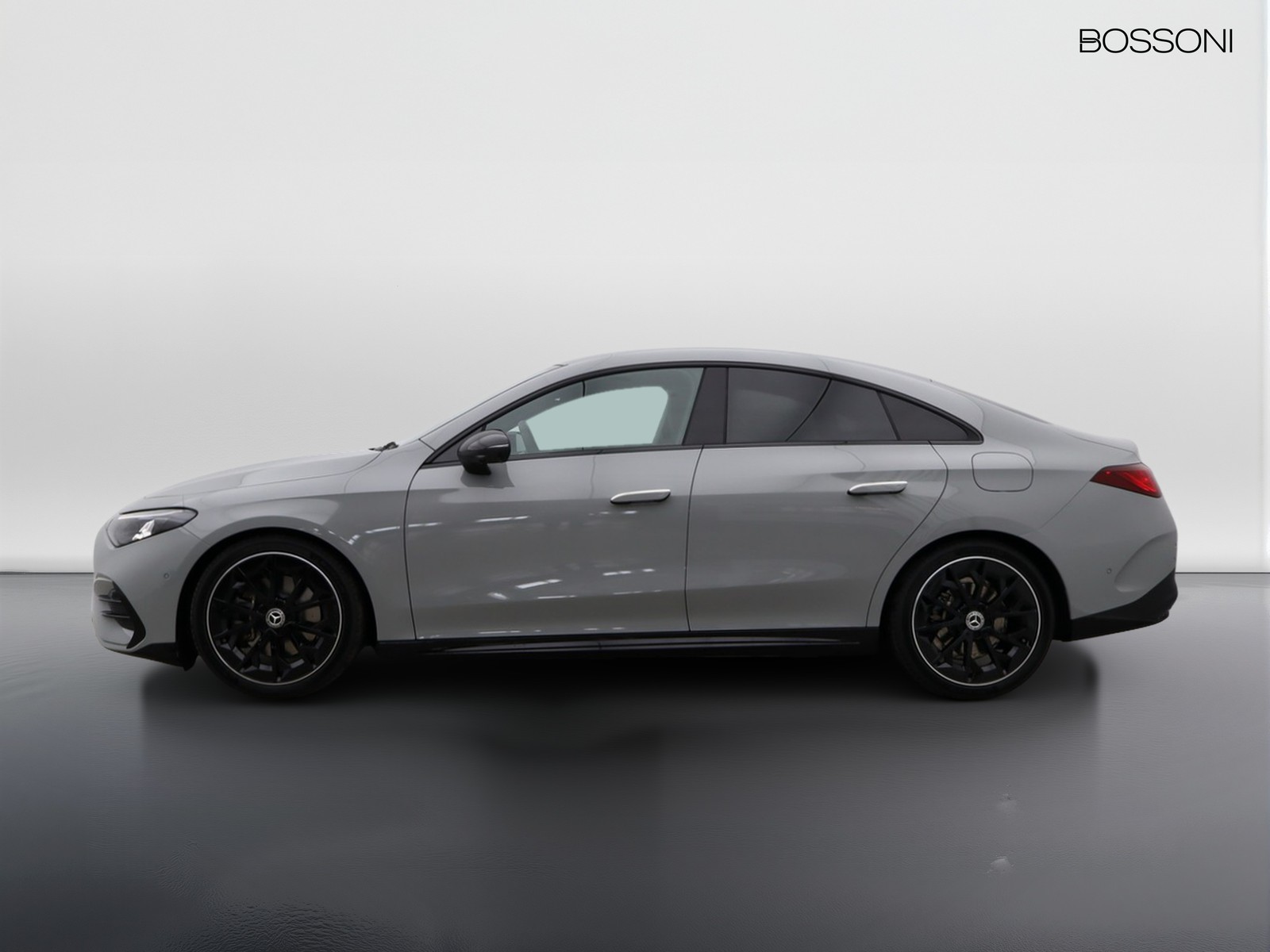 3 - Mercedes CLA 200 advanced plus 4matic auto