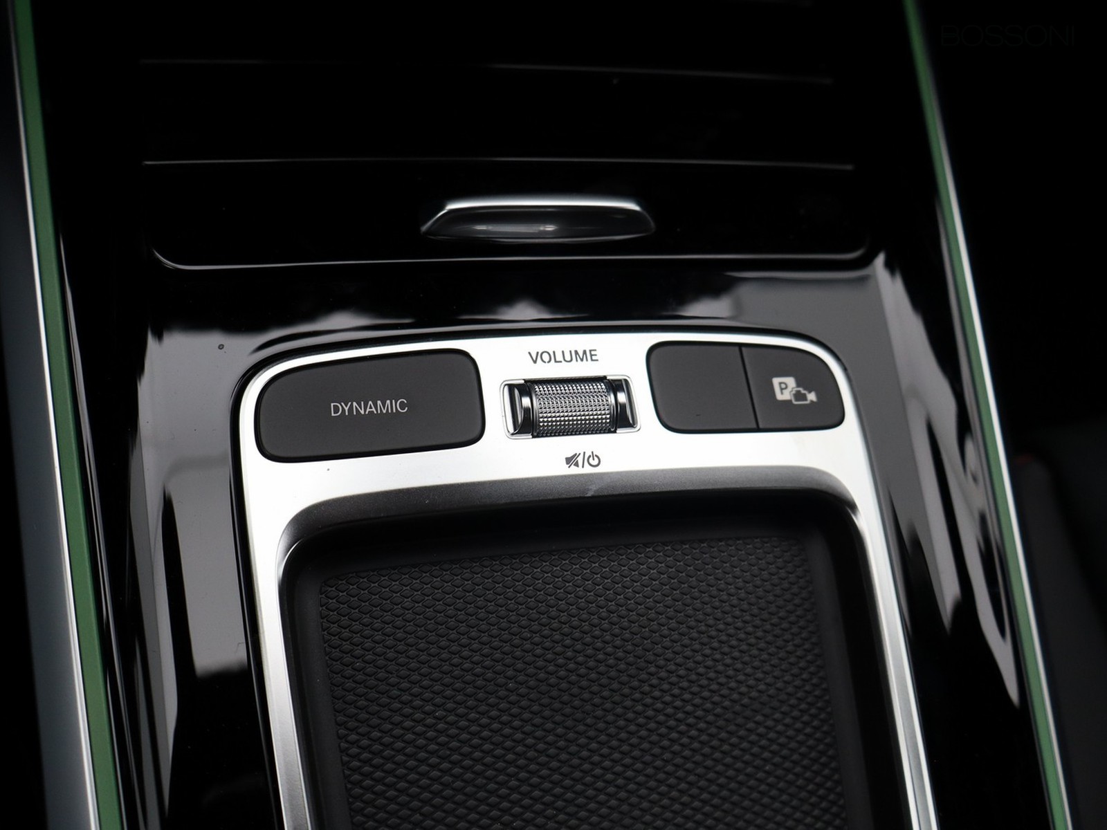 15 - Mercedes GLB 200 d amg line premium 8g-dct