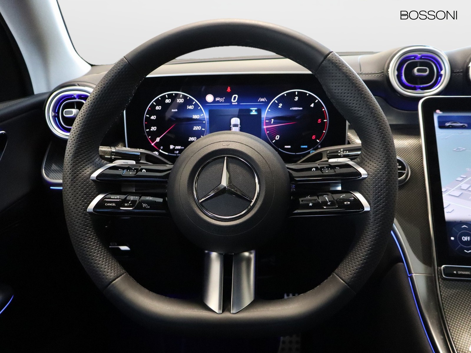 17 - Mercedes GLC coupe 220 d amg line premium 4matic 9g-tronic