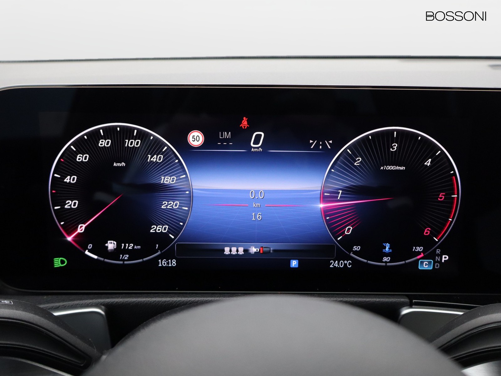 9 - Mercedes GLB 200 d amg line premium 4matic 8g-dct