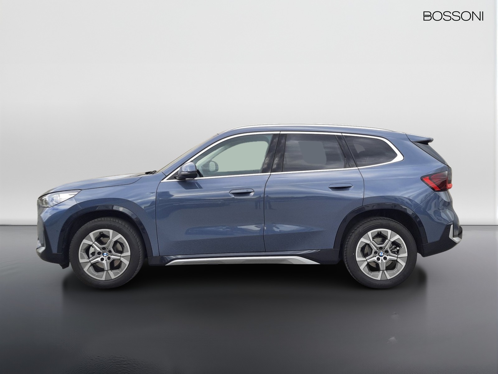3 - BMW X1 20d mild hybrid 48v xdrive x-line dct
