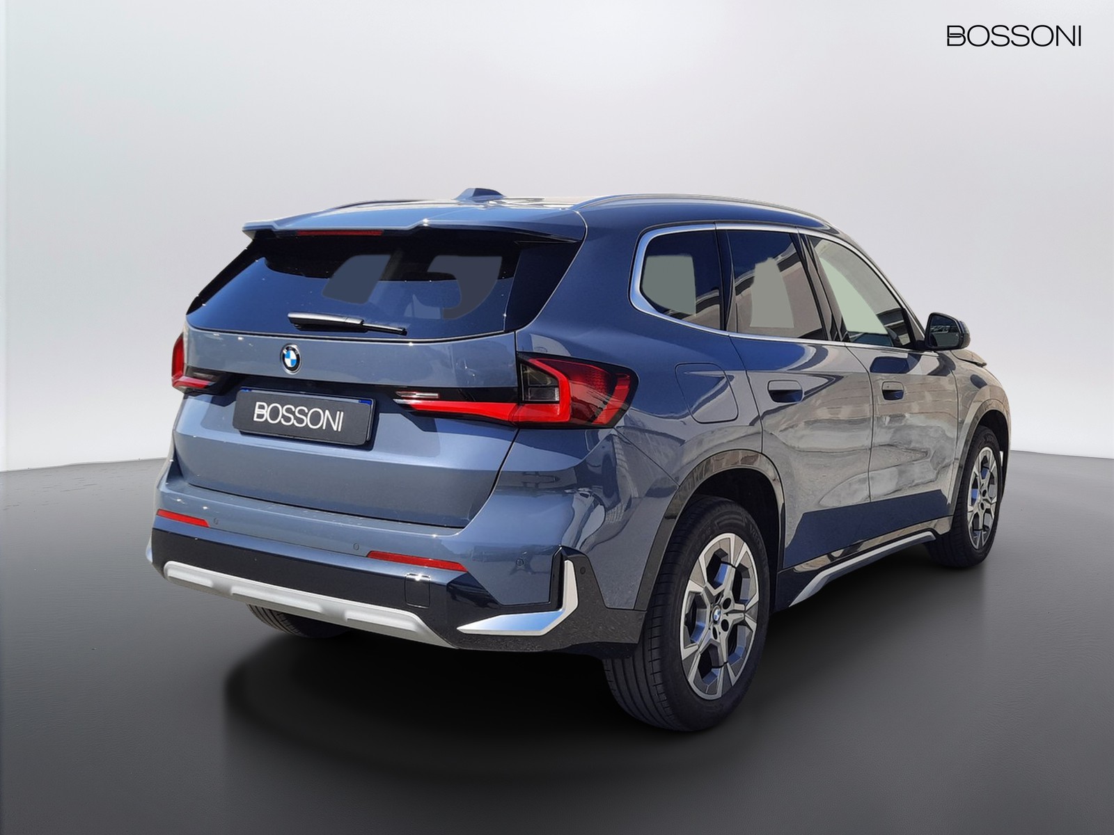 4 - BMW X1 20d mild hybrid 48v xdrive x-line dct