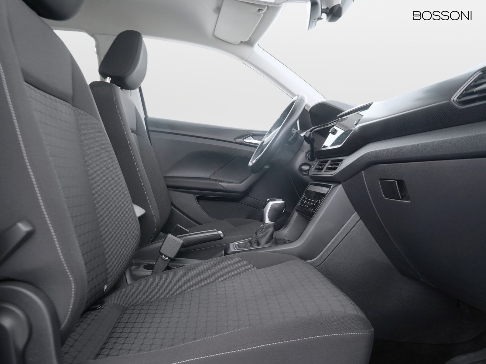 8 - Volkswagen T-Cross 1.0 tsi 110cv sport dsg