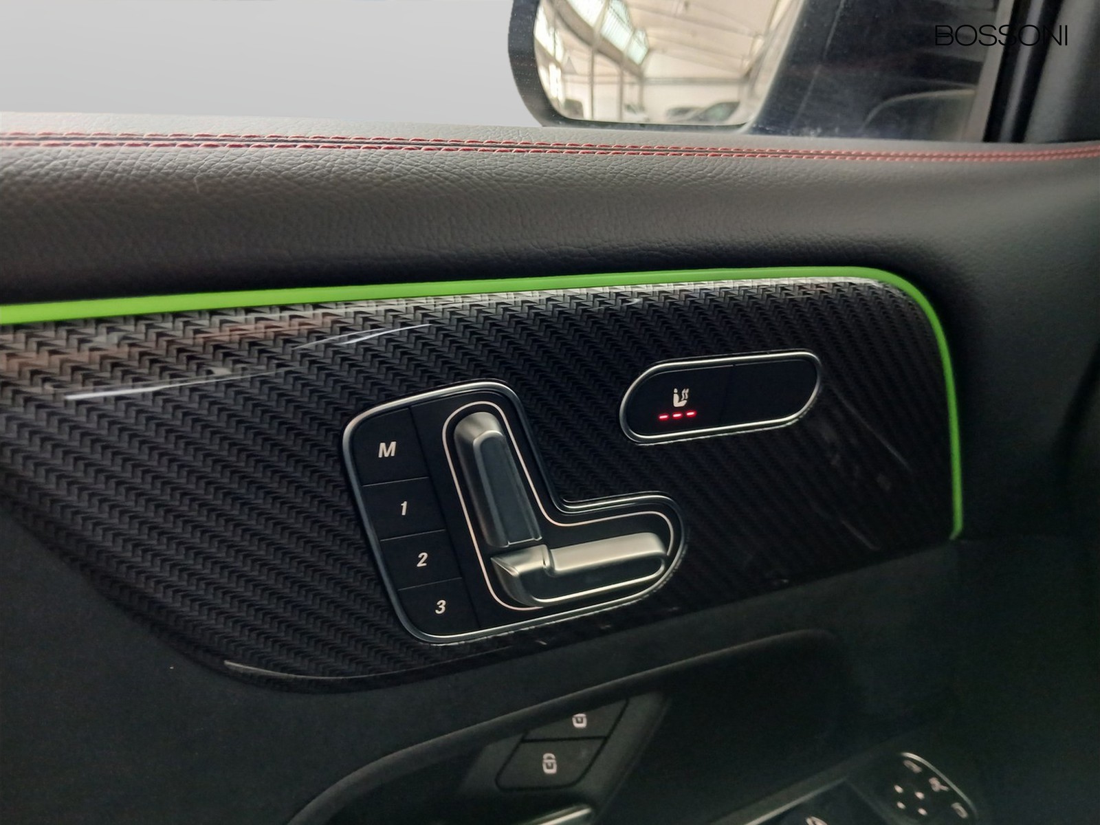 16 - Mercedes GLB 200 d amg line premium 8g-dct