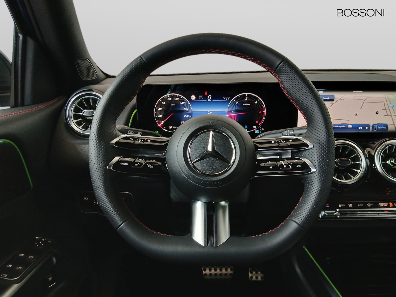 18 - Mercedes GLB 200 d amg line premium 8g-dct