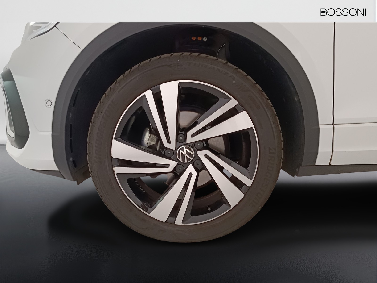 11 - Volkswagen T-Roc 2.0 tdi scr 115cv r-line plus