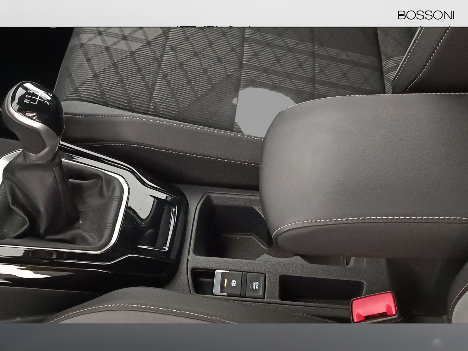 22 - Volkswagen T-Roc 2.0 tdi scr 115cv r-line plus