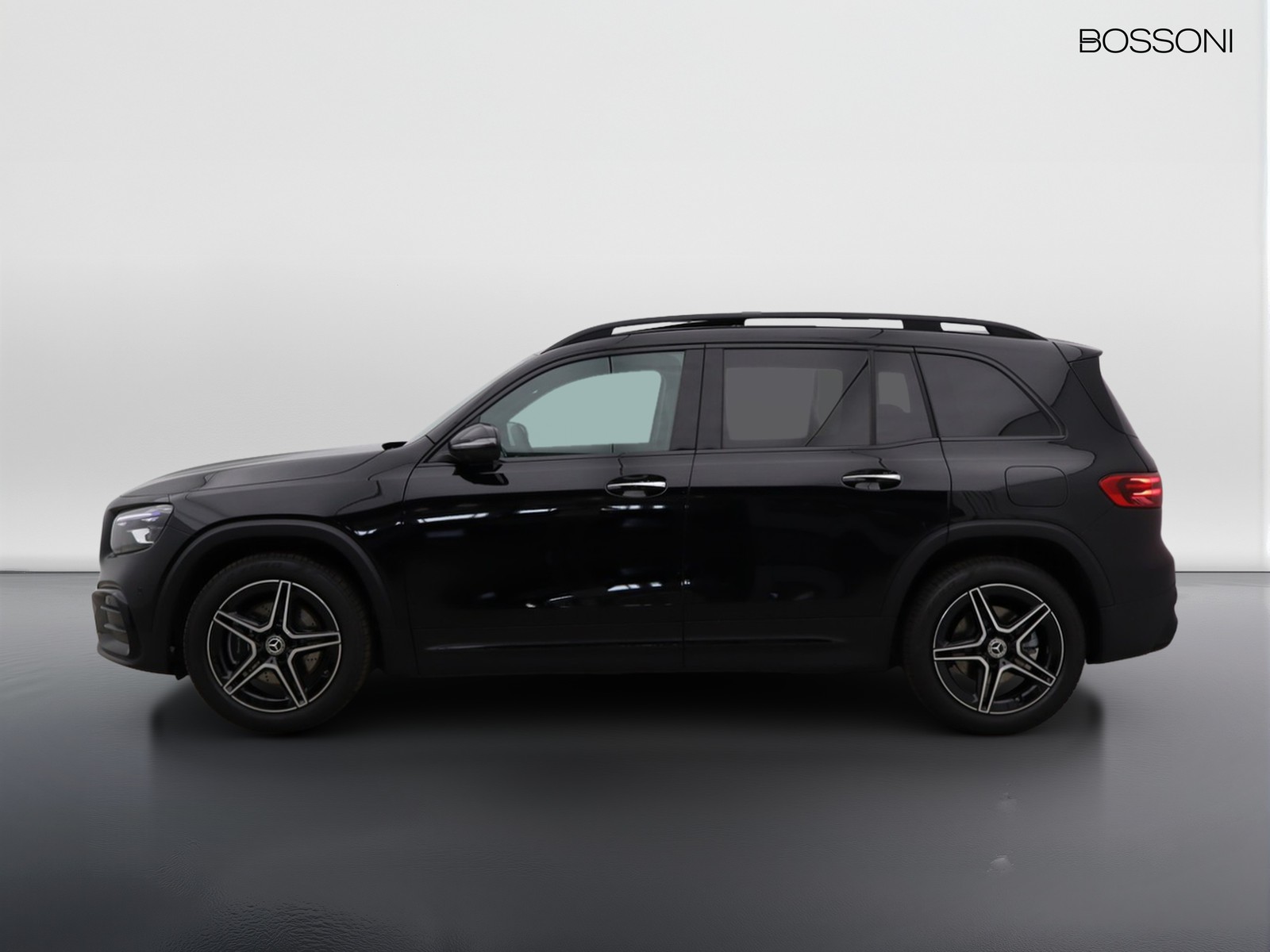 3 - Mercedes GLB 220 d amg line premium 4matic 8g-dct