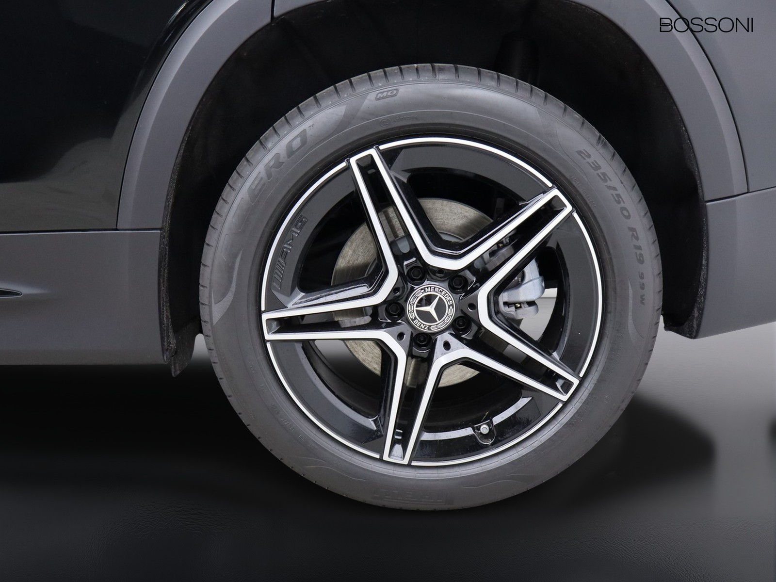 4 - Mercedes GLB 220 d amg line premium 4matic 8g-dct
