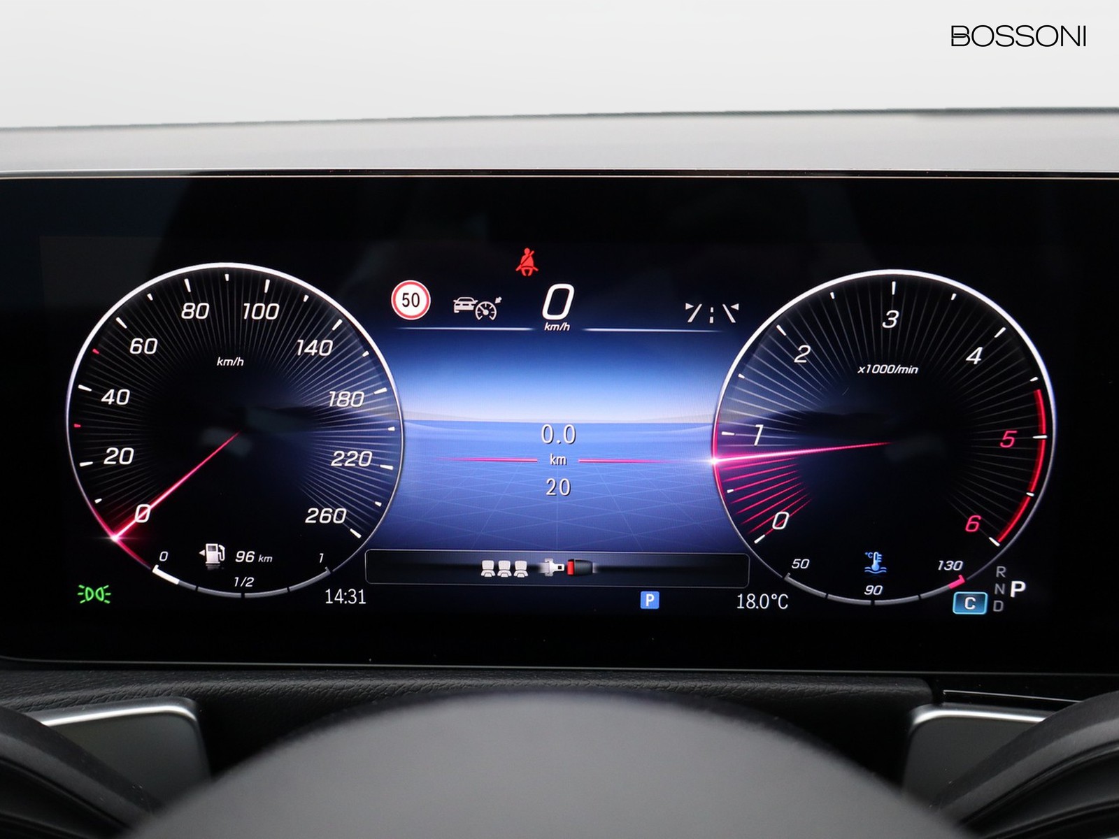9 - Mercedes GLB 220 d amg line premium 4matic 8g-dct