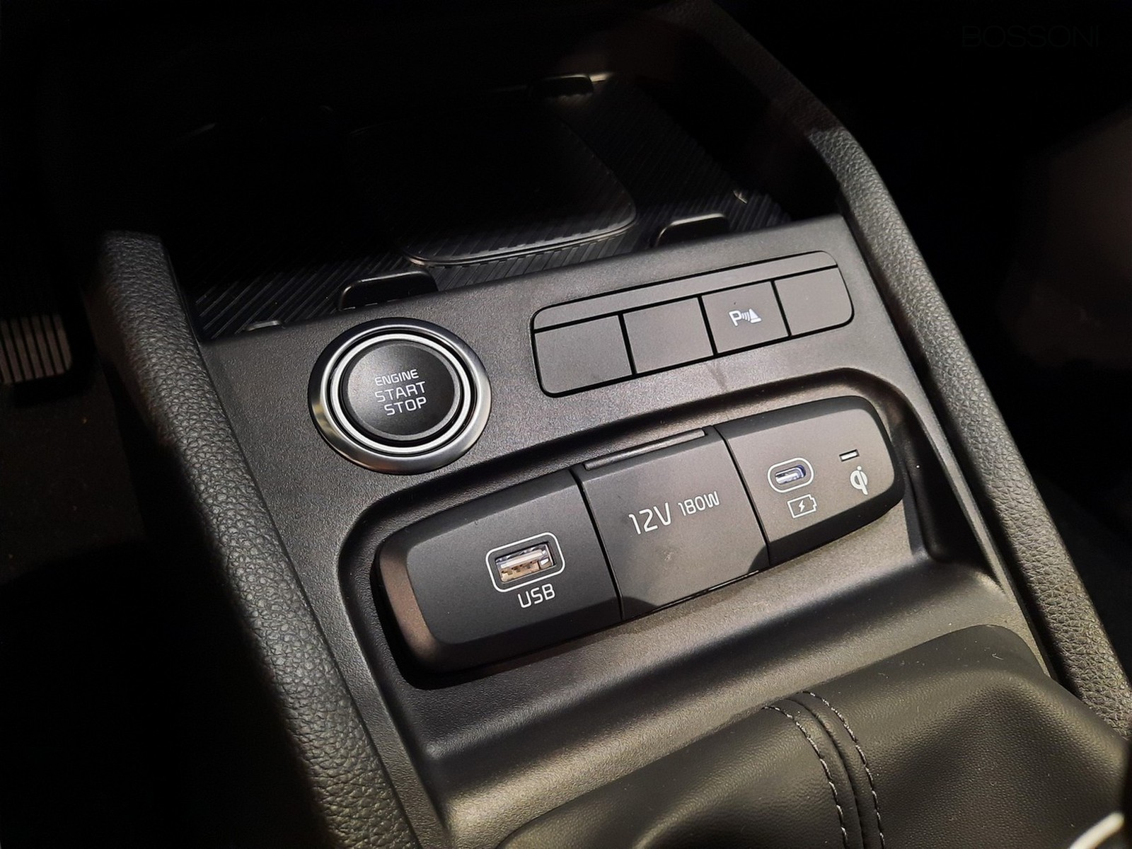 14 - Kia Stonic 1.0 t-gdi style tech pack