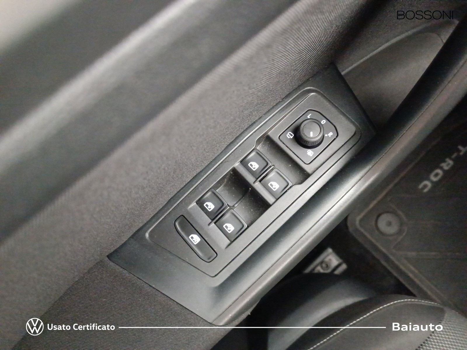 18 - Volkswagen T-Roc 2.0 tdi scr 115cv life