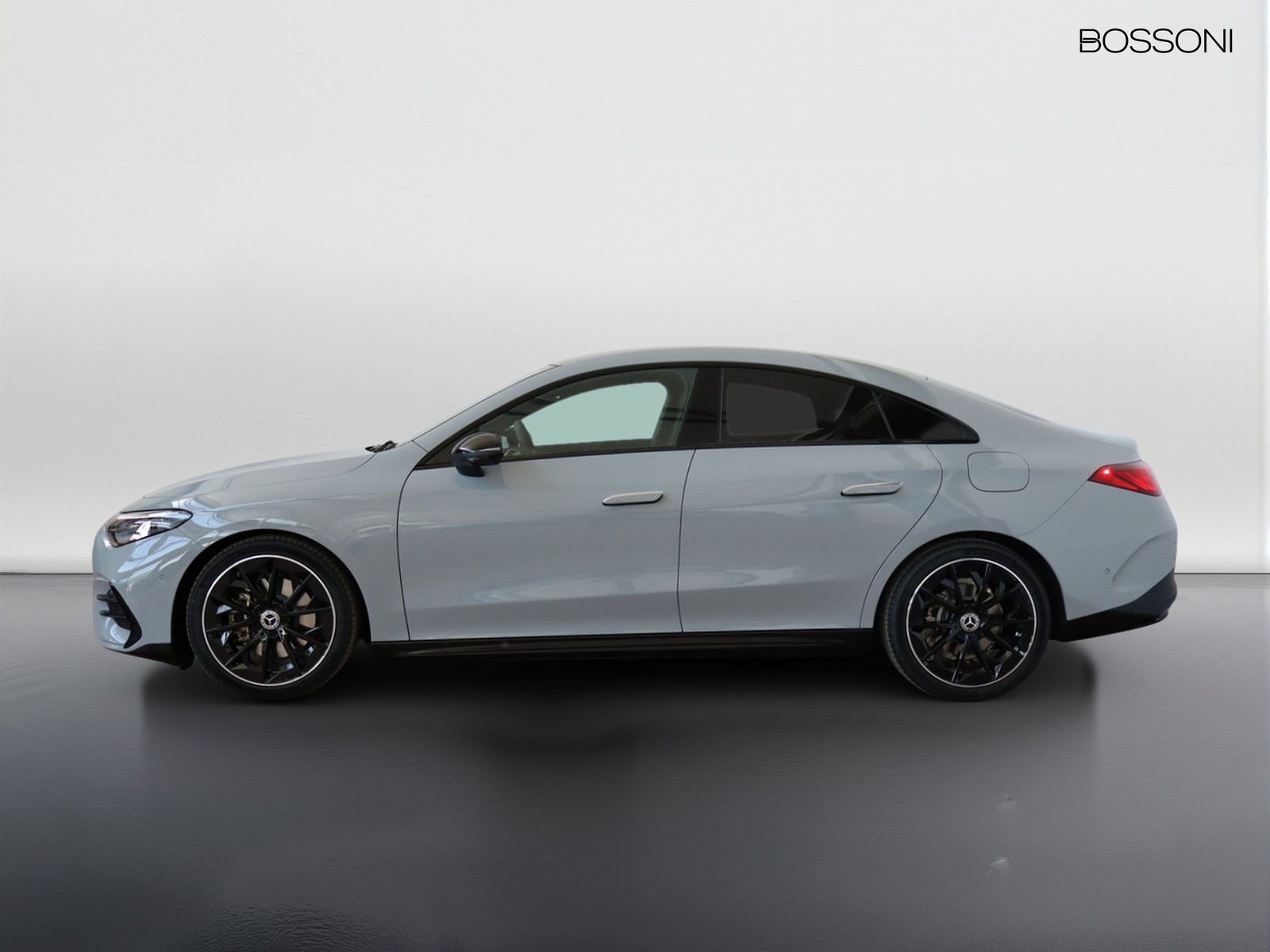 3 - Mercedes CLA 200 advanced plus auto