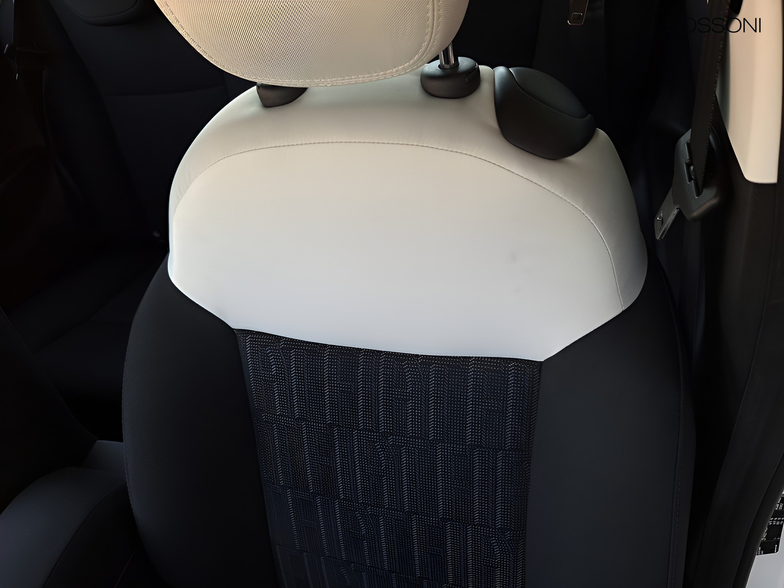 21 - Fiat 500 cabrio 1.0 hybrid icon