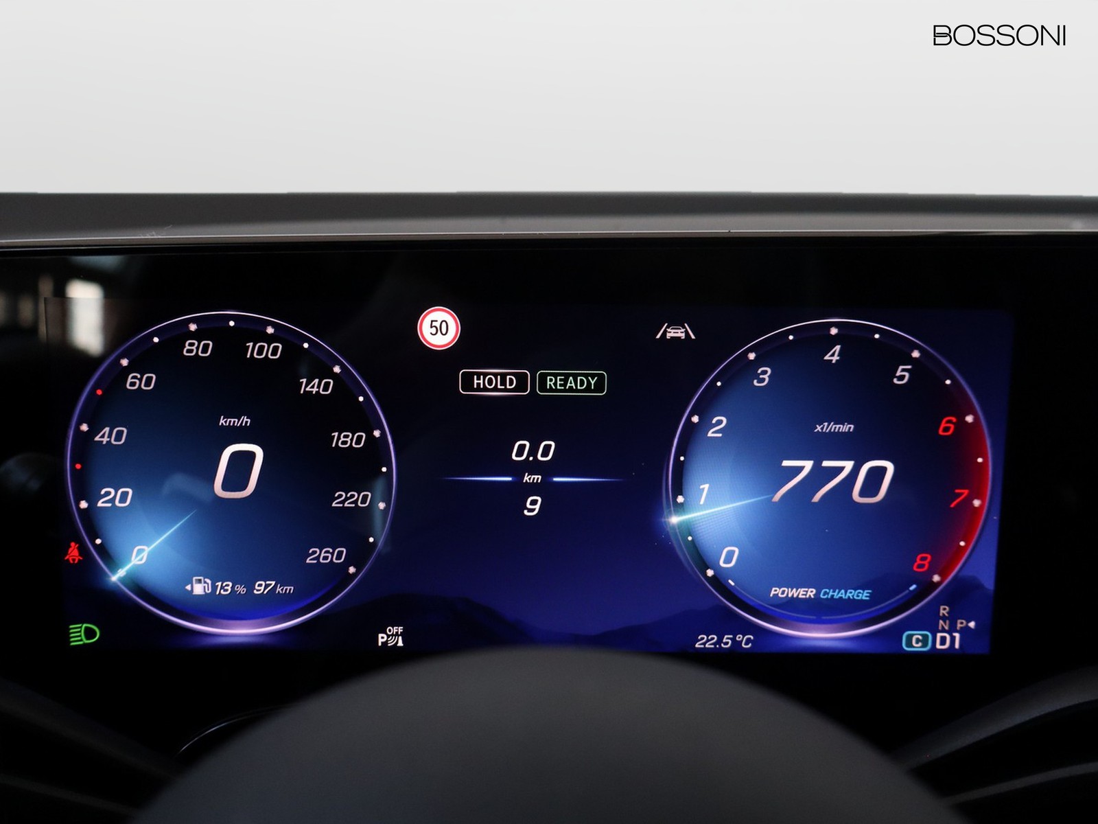 9 - Mercedes GLB 200 advanced plus 4matic 8g-edct
