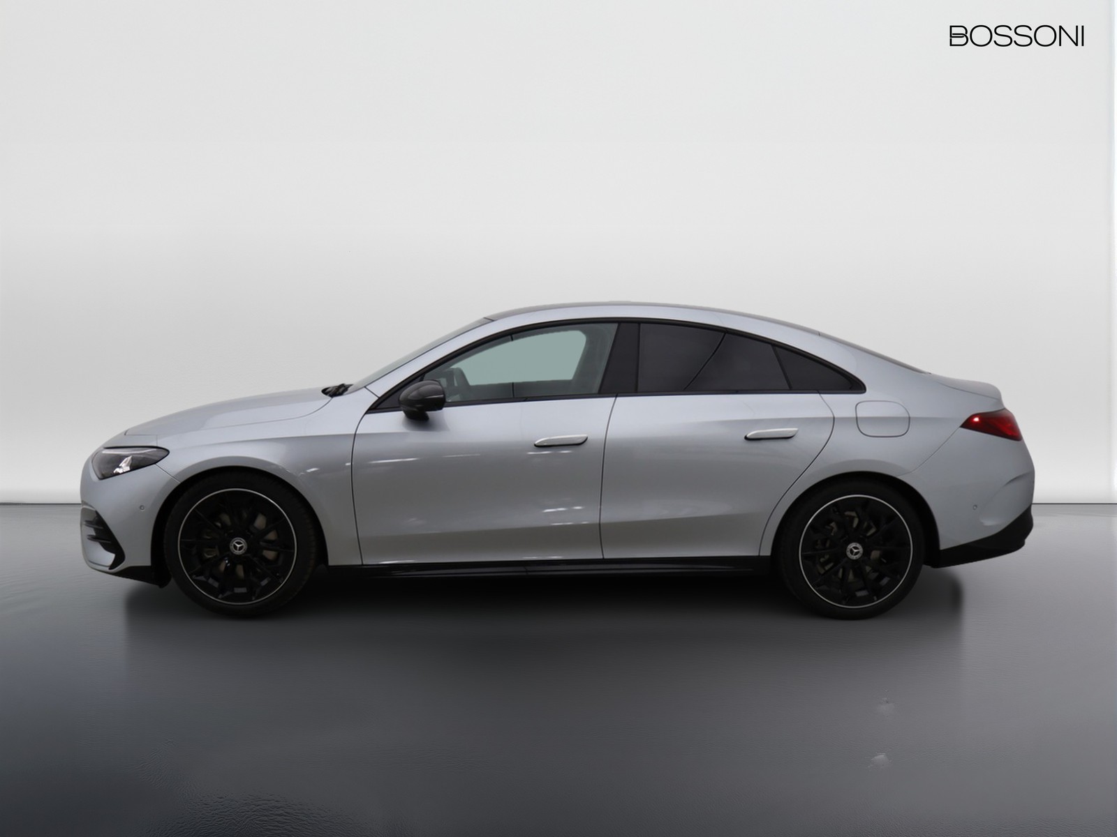 3 - Mercedes CLA 200 advanced plus auto