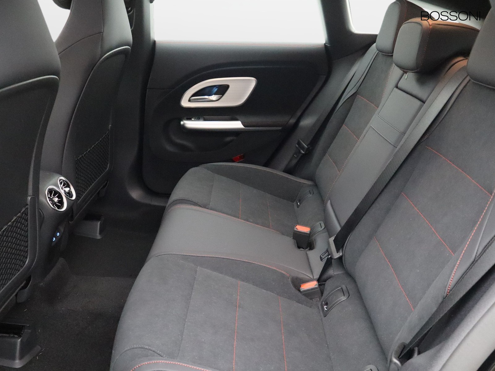 8 - Mercedes CLA shooting brake 200 advanced plus 4matic auto